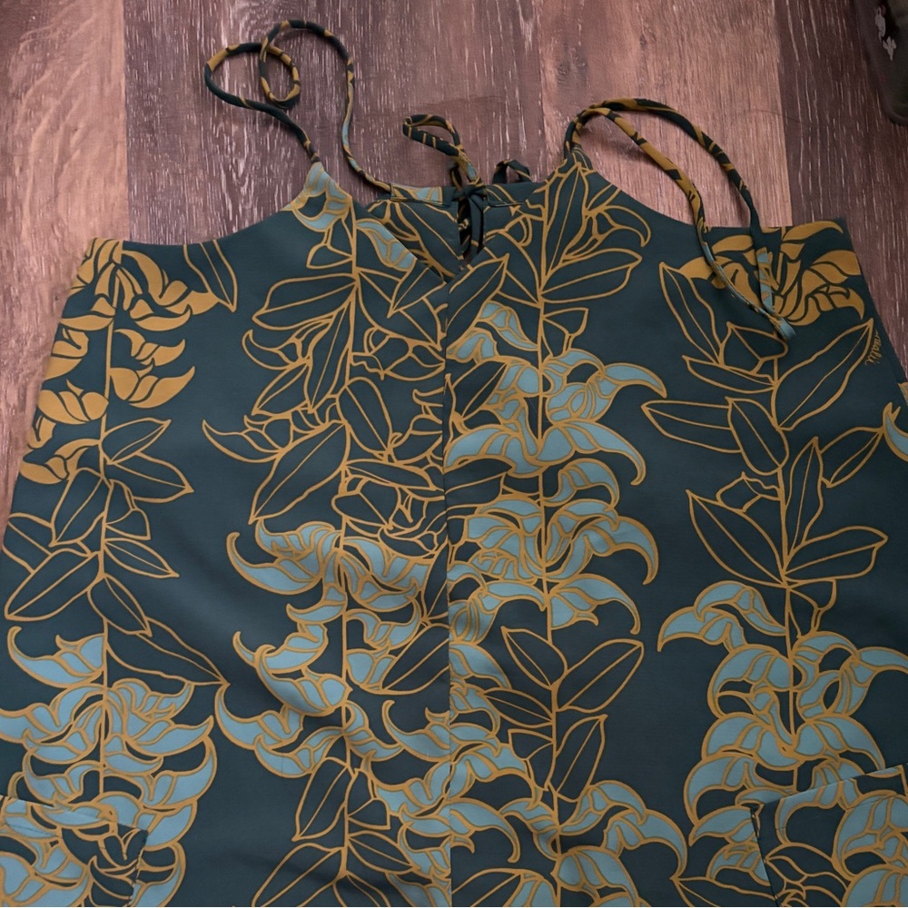 Manuheali’i beach romper